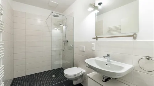 Rooms in Berlin Lichtenberg - photo 4