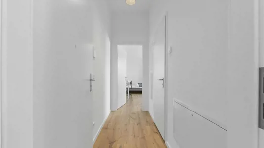 Rooms in Berlin Mitte - photo 3