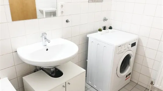 Rooms in Vienna Favoriten - photo 8