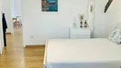 Room for rent, Milano Zona 8 - Fiera, Gallaratese, Quarto Oggiaro, Milan, <span class="blurred street" onclick="ProcessAdRequest(14088013)"><span class="hint">See streetname</span>[xxxxxxxxxxxxx]</span>