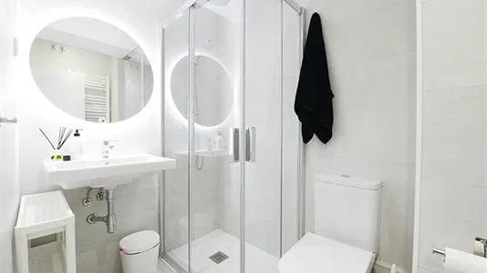 Rooms in Bilbao - photo 10