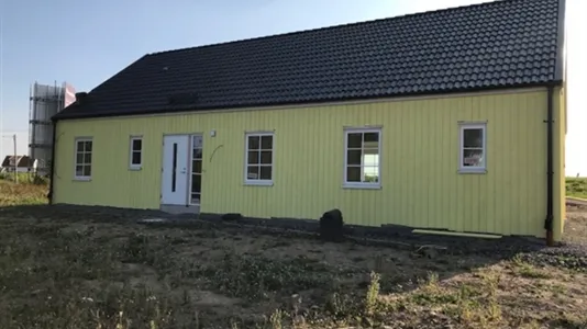 Houses in Höganäs - photo 3