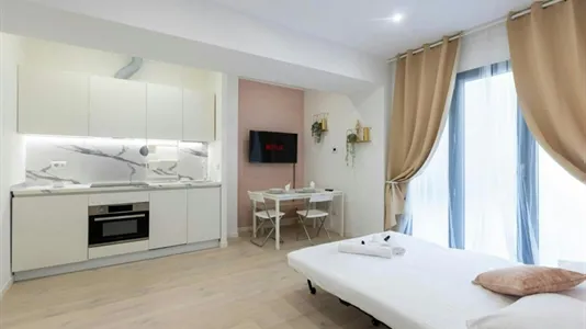 Apartments in Milano Zona 2 - Stazione Centrale, Gorla, Turro, Greco, Crescenzago - photo 6