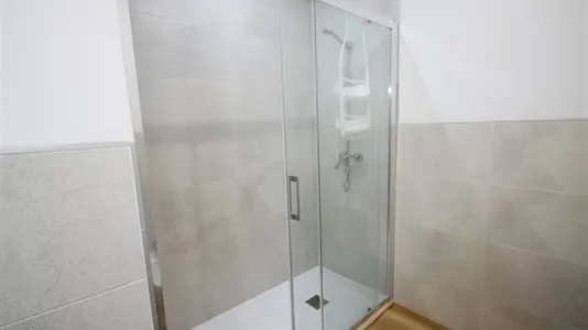 Rooms in Barcelona Sarrià-St. Gervasi - photo 10