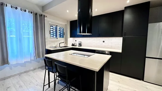 Apartments in Alimos - photo 5