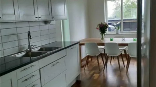 Houses in Stockholm West - photo 3