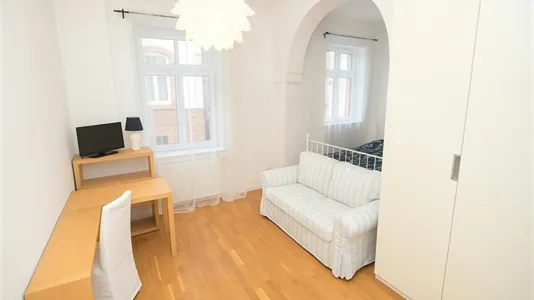 Rooms in Frankfurt Süd - photo 5