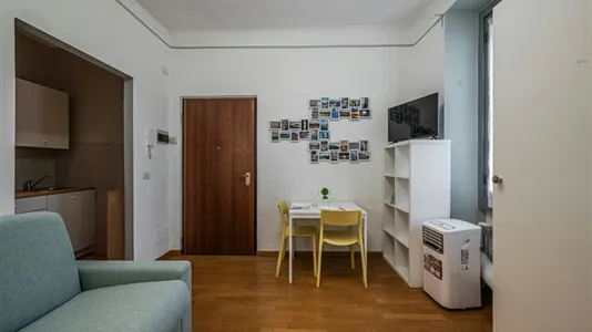 Apartments in Milano Zona 8 - Fiera, Gallaratese, Quarto Oggiaro - photo 4