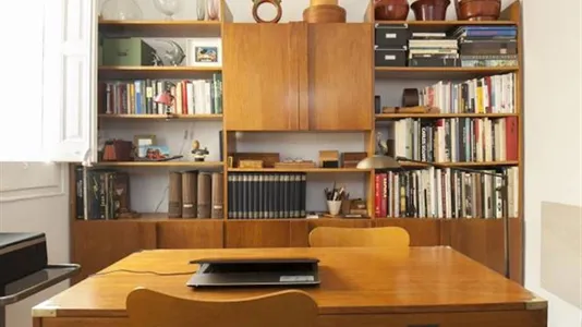 Rooms in Barcelona Eixample - photo 6