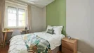 Room for rent, Lisbon (region), &lt;span class=&quot;blurred street&quot; onclick=&quot;ProcessAdRequest(7744132)&quot;&gt;&lt;span class=&quot;hint&quot;&gt;See streetname&lt;/span&gt;[xxxxxxxxxxxxx]&lt;/span&gt;