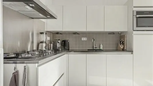 Apartments in Amsterdam Oost-Watergraafsmeer - photo 7