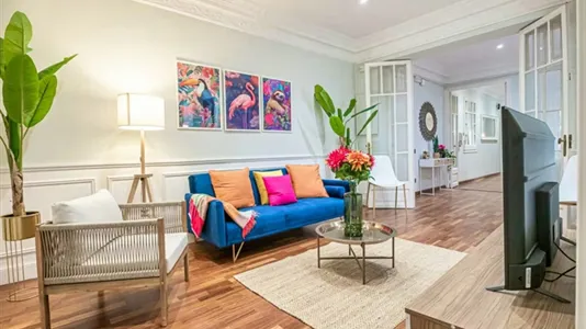 Rooms in Barcelona Sarrià-St. Gervasi - photo 8