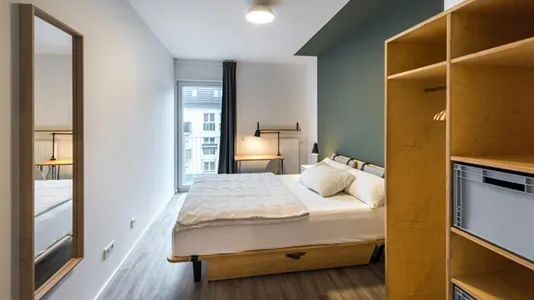 Rooms in Berlin Lichtenberg - photo 2