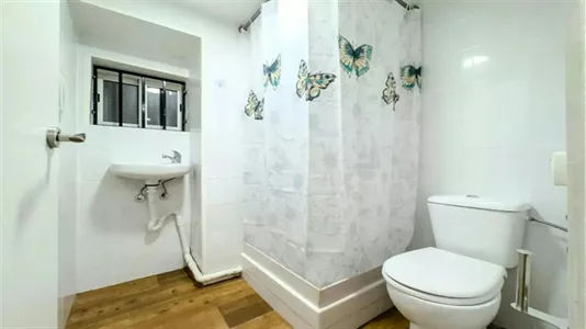 Apartments in Barcelona Ciutat Vella - photo 6