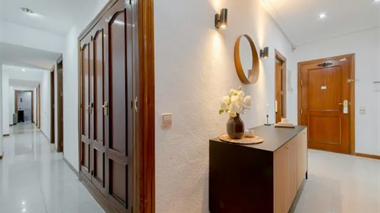 Rooms in Madrid Retiro - photo 9