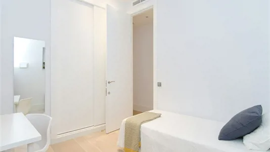 Rooms in Madrid Centro - photo 1