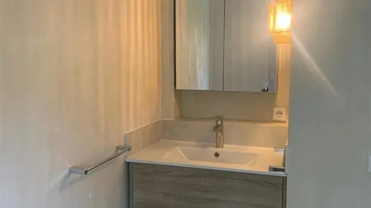Rooms in Madrid Chamartín - photo 2