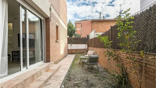 Apartments in Sant Cugat del Vallès - photo 2