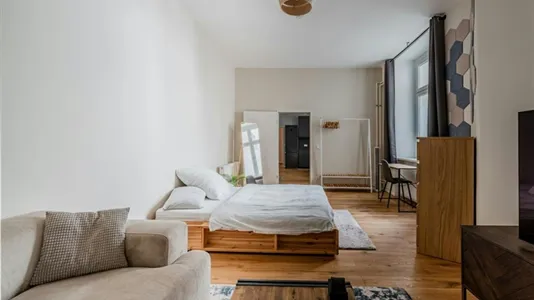 Apartments in Berlin Neukölln - photo 10