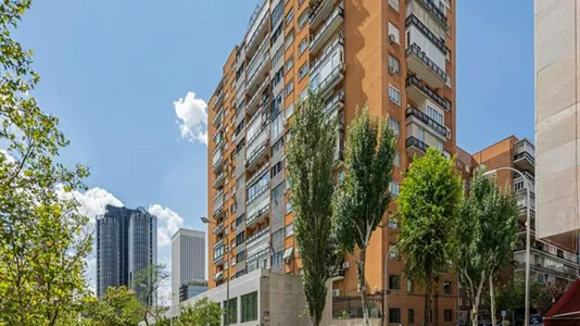 Rooms in Madrid Tetuán - photo 9