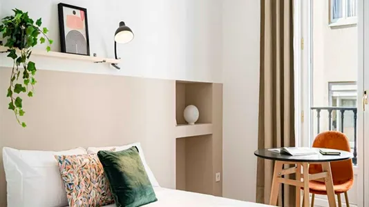 Rooms in Madrid Centro - photo 4