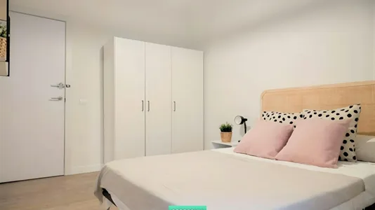 Rooms in Madrid Chamberí - photo 5