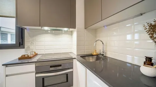Apartments in Madrid Chamberí - photo 9