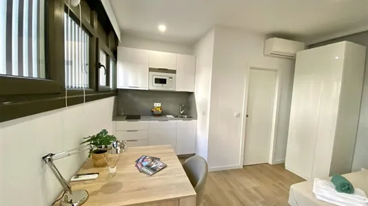 Apartments in Madrid Chamberí - photo 8