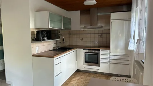 Houses in Esslingen - photo 6