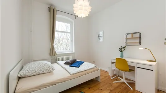 Rooms in Berlin Mitte - photo 1