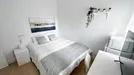 Room for rent, Barcelona Sants-Montjuïc, Barcelona, &lt;span class=&quot;blurred street&quot; onclick=&quot;ProcessAdRequest(9643276)&quot;&gt;&lt;span class=&quot;hint&quot;&gt;See streetname&lt;/span&gt;[xxxxxxxxxxxxx]&lt;/span&gt;