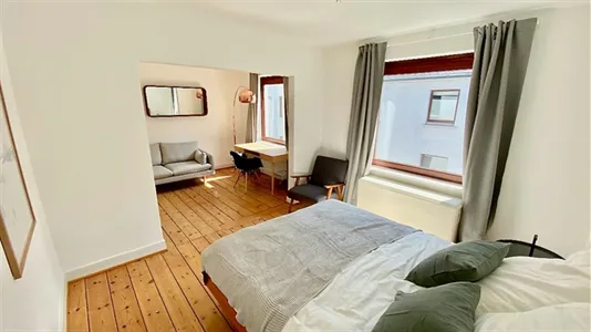 Rooms in Hamburg Nord - photo 5