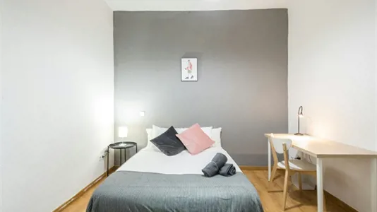 Rooms in Madrid Centro - photo 1