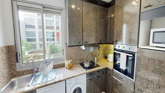 Rooms in Paris 15ème arrondissement - photo 7