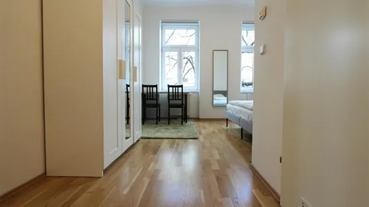 Apartments in Wien Ottakring - photo 4