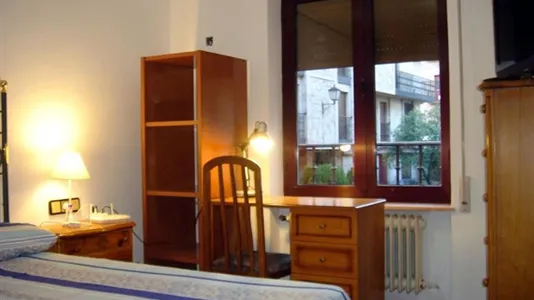 Rooms in Salamanca - photo 4