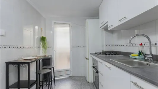 Rooms in el Camí de Vera - photo 5