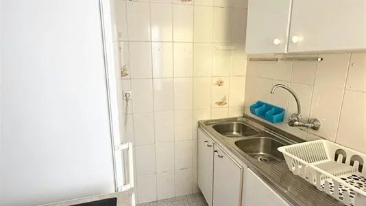 Rooms in Málaga - photo 7