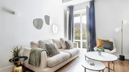 Apartments in Valencia Extramurs - photo 1