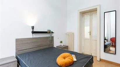 Room for rent in Milano Zona 4 - Vittoria, Forlanini, Milan
