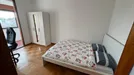 Room for rent, Porto (Distrito), &lt;span class=&quot;blurred street&quot; onclick=&quot;ProcessAdRequest(14495604)&quot;&gt;&lt;span class=&quot;hint&quot;&gt;See streetname&lt;/span&gt;[xxxxxxxxxxxxx]&lt;/span&gt;