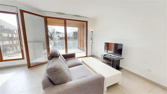 Apartments in Lyon - photo 7