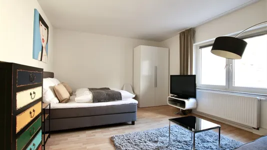 Apartments in Cologne Innenstadt - photo 9
