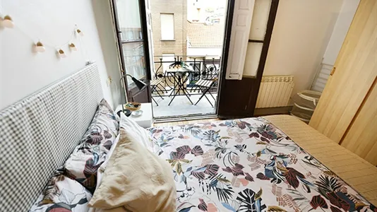 Rooms in Bilbao - photo 7