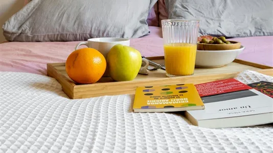 Rooms in Barcelona Eixample - photo 4