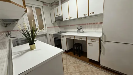 Rooms in Madrid Chamberí - photo 9