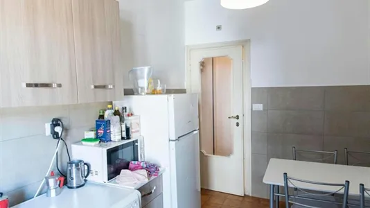 Rooms in Roma Municipio VIII – Appia Antica - photo 6