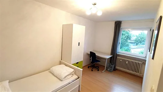 Rooms in Garching - photo 2