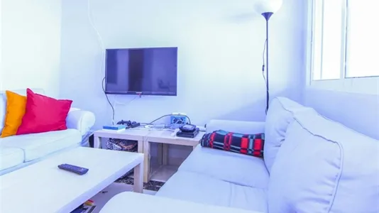 Rooms in Tavernes Blanques - photo 4