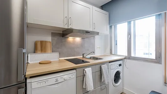 Rooms in Bilbao - photo 10